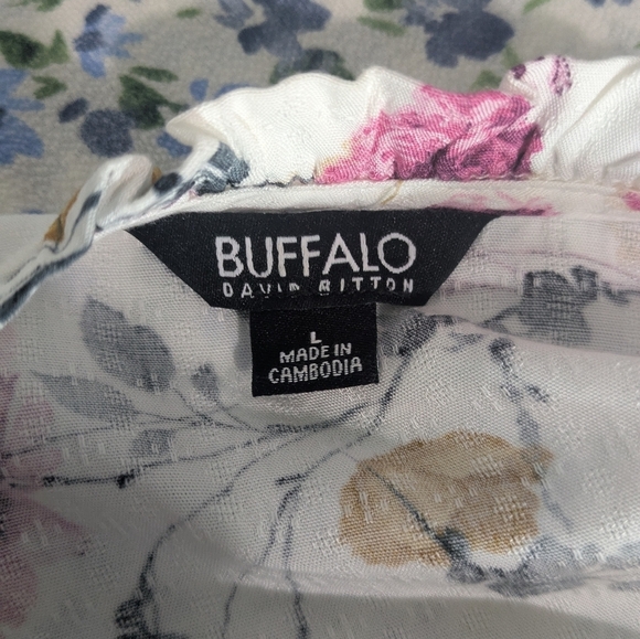 Buffalo David Bitton Size L Women's White Floral Cap Sleeve Blouse Top Bohemian - Picture 7 of 9